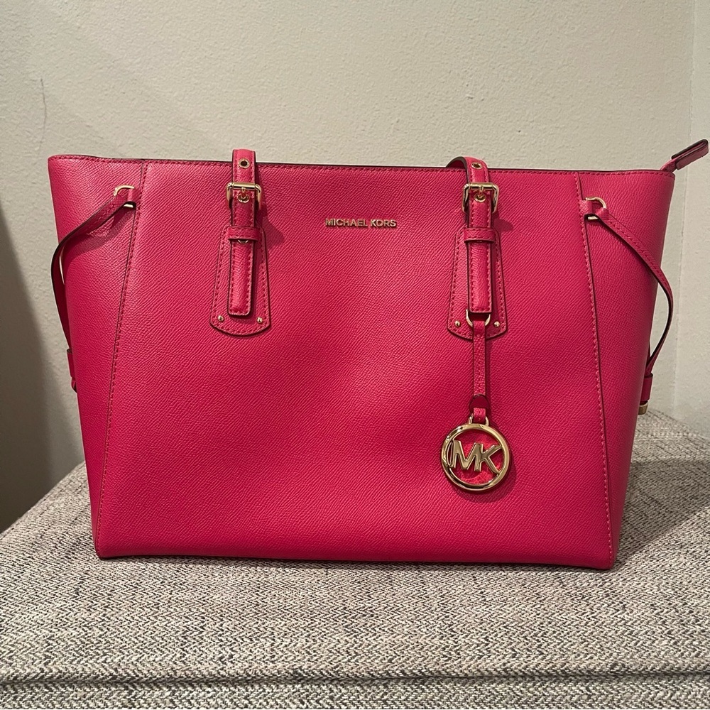 Michael Kors Medium Leather Shoulder Bag